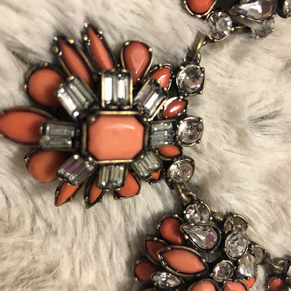 Coral Embellished Necklace - Picture 3 of 5